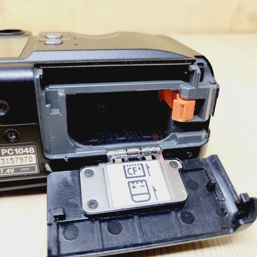 CANON PowerShot S50 5 MP Digital Compact Camera AS-IS Untested - Picture 9 of 11