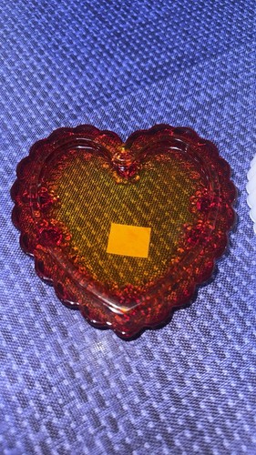 Fenton Art Glass trinket box, Fenton Gift Shop in Williamstown, WV Heart-Shaped - Picture 4 of 9