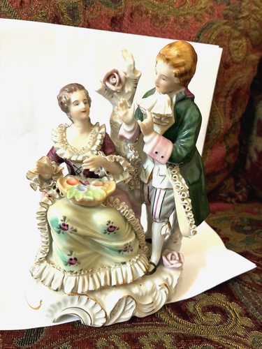 Vintage Bone China Spitze viktorianisches Paar umwerbt handbemalt Figur 7" groß - Bild 5 von 24