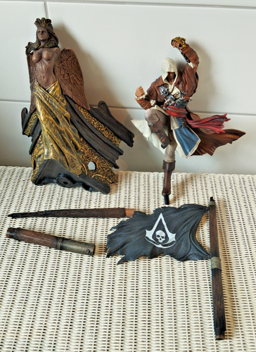 Xbox 360 Assassin's Creed IV Black Flag Black edizione petto - Foto 13 di 17