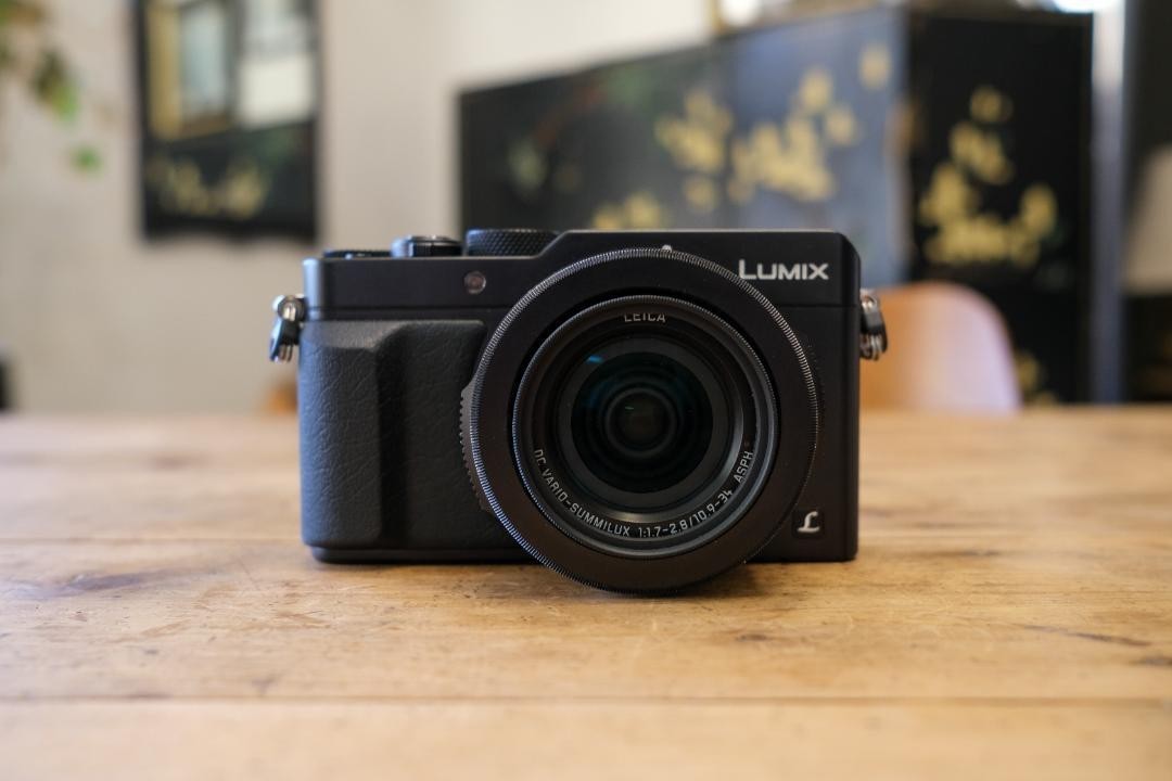 Panasonic パナソニック DMC-LX100 ブラック Panasonic Lumix DMC-LX100 (12MP) with box, manual, battery