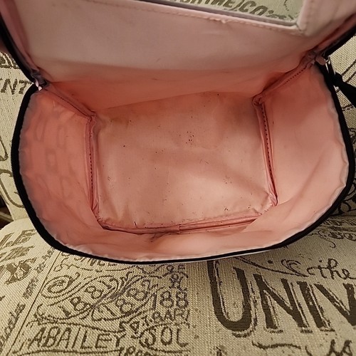 Rare PLAYBOY Toiletry/Make-Up Bag Vinyl Pink Bunny Lips Strawberry Possibly Y2K - Picture 9 of 10