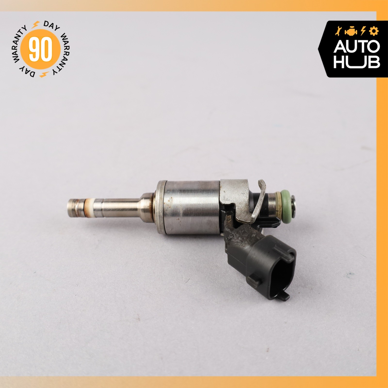 Ferrari F12 Berlinetta Engine Fuel Injector 307638 OEM