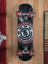 Element Brand Skateboard With 4 Skater Traine...