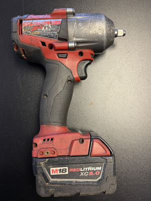 Milwaukee M18 Fuel 2852-20 Mid-Torque Impact Wrench - Red