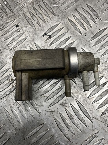 Audi A6 S6 C5 4B 2000 Diesel 120kW Turbolader Druckwandler Magnetventil DRA20077