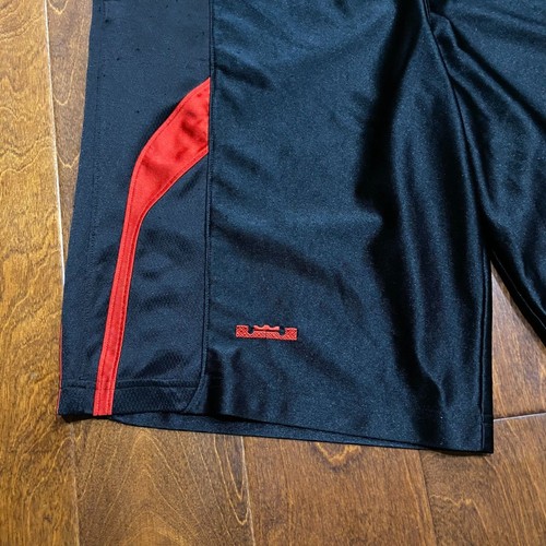 Nike Athletic Lebron James Basketball Black Red Drawstring Shorts Men's Size L - Picture 2 of 8