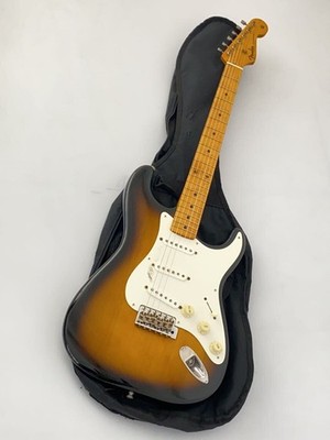 Fender Japan Electric Guitar/Strat Type/Sunburst Series/SSS