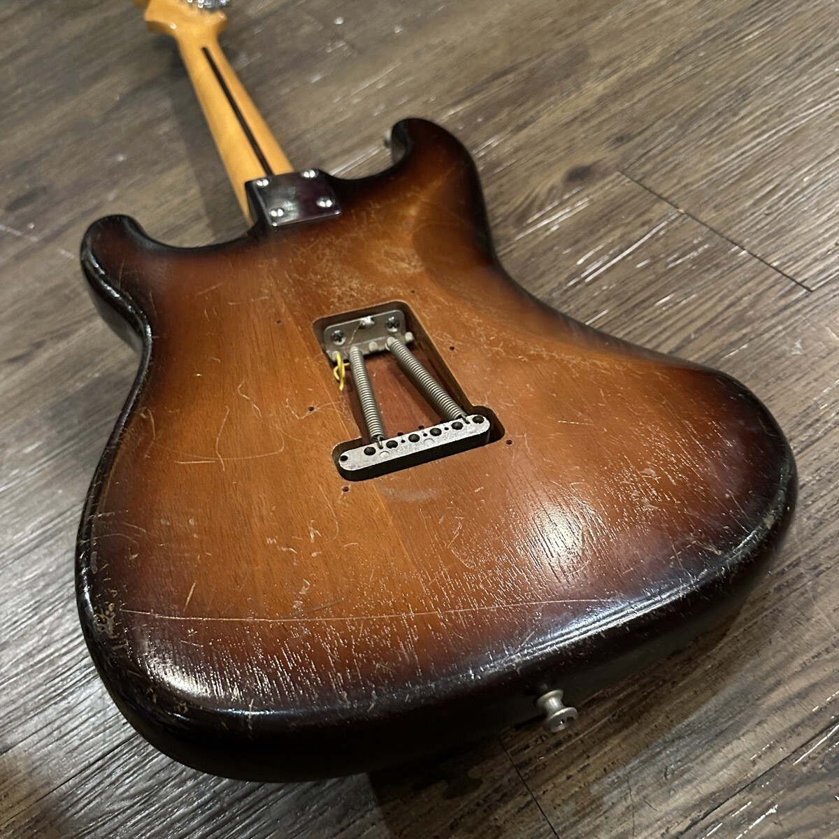FERNANDES FST-85 Sunburst Made in Japan 1977-1978 Vintage ST