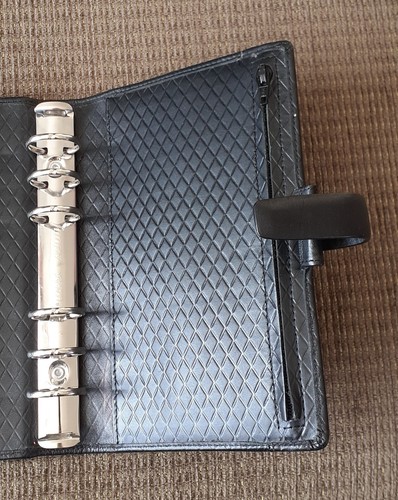 Filofax Adelphi Personal - black leather - Picture 14 of 22