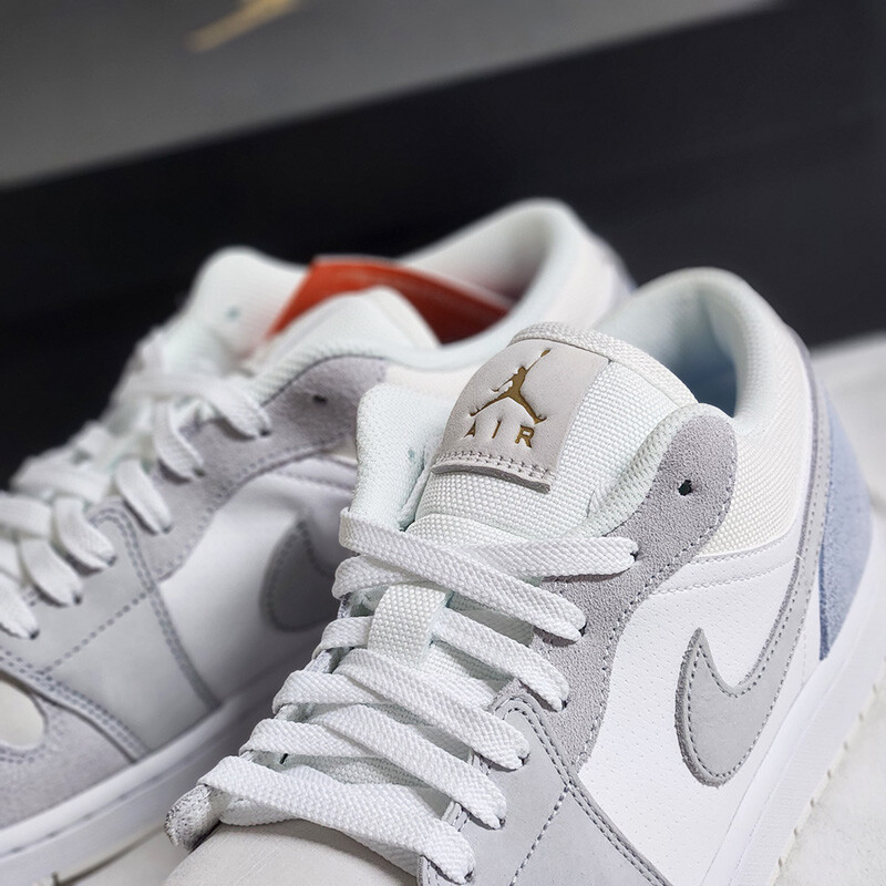 2024 Nike Air Jordan 1 Low 2024 Nike Air Jordan 1 Low