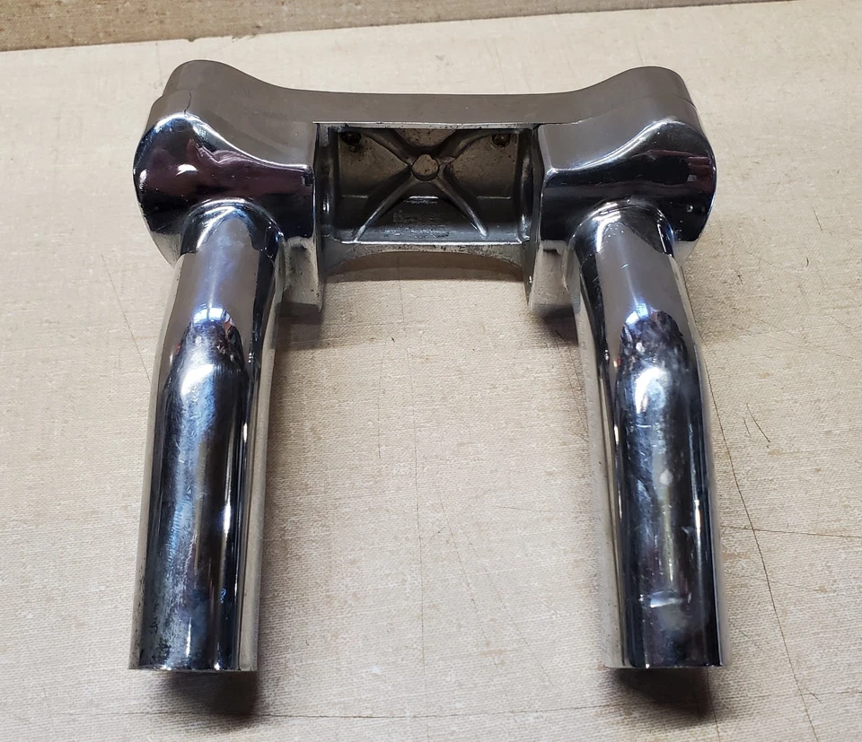 Elevadores de manillar Harley Davidson V-Twin Sportster FX DYNA Foto 4 de 4