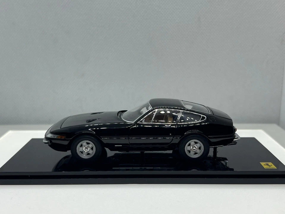Kyosho - Ferrari 365 Gtb/4 Daytona Early Version - Scala 1/43 - Cod. 05051BK - Immagine 3 di 4