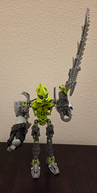 LEGO Bionicle Phantoka LEWA (set 8686) & TANMA (set 8944) 100% Compete w/Booklet