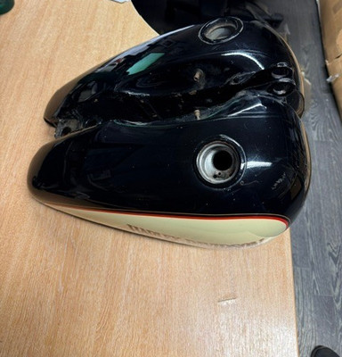 Harley Davidson FLSTC Heritage Softail Classic - 1340 Evolution Gas Tanks