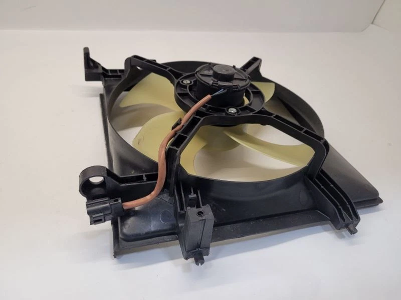 05-14 SUBARU LEGACY LH Radiador Ventilador Motor Ventilador Conjunto Radiador Mano Izquierda Foto 2 de 4