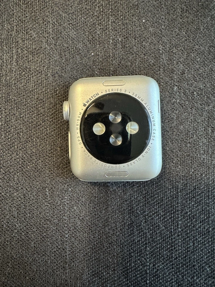 Apple Watch Series 3 - 38mm Silver Aluminum Case NO BAND - Image 2 of 3