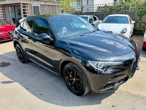 2019 Alfa Romeo Stelvio 2.0 T...