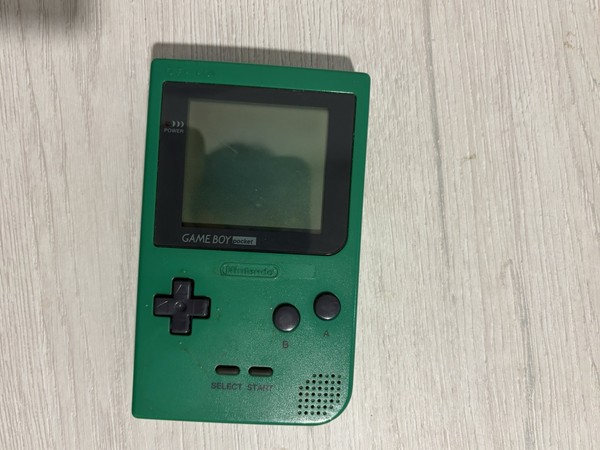 Game Boy Pocket Verde-Piezas O Reparación + Caja Protectora
