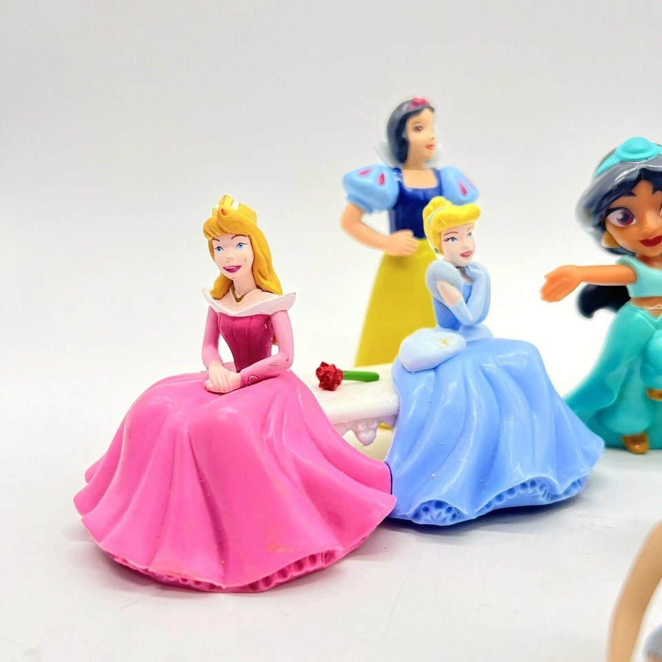 Paquete de 15+ adornos para pasteles de princesa Disney Cenicienta jazmín Blancanieves Foto 2 de 4