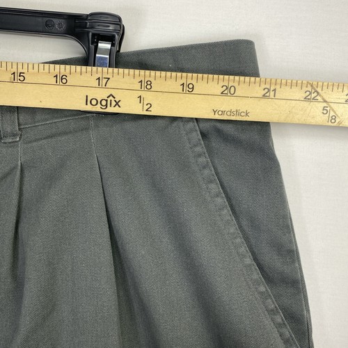 Puritan Shorts Mens Size 42 Gray Chino Shorts Pleated - Picture 3 of 8