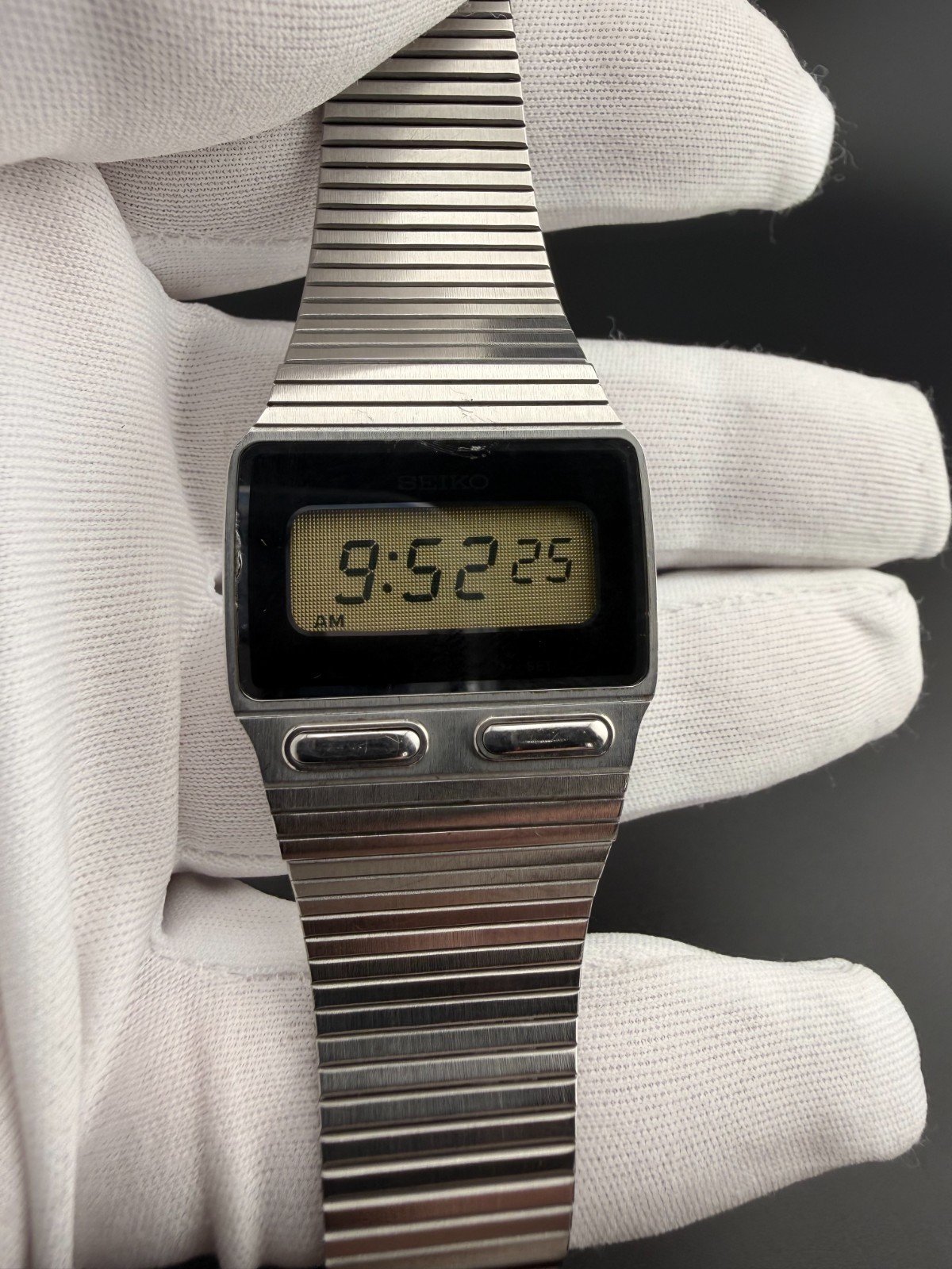 Rare Vintage Seiko F231-4010 Men’s Classic Digital LCD Watch JDM 1970s