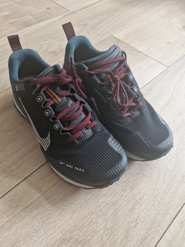 Nike da donna Wildhorse 8 | nero/vetro marino/marrone notte taglia 6 - Foto 22 di 24
