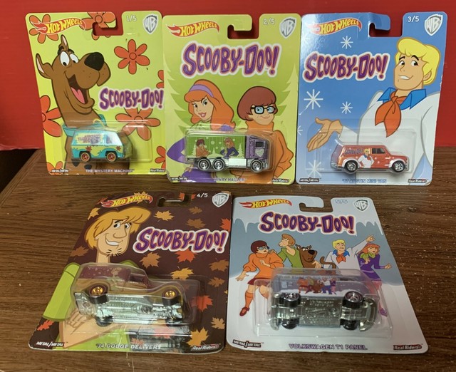 2017 Hot Wheels ScoobyDoo! DieCast Car Set eBay