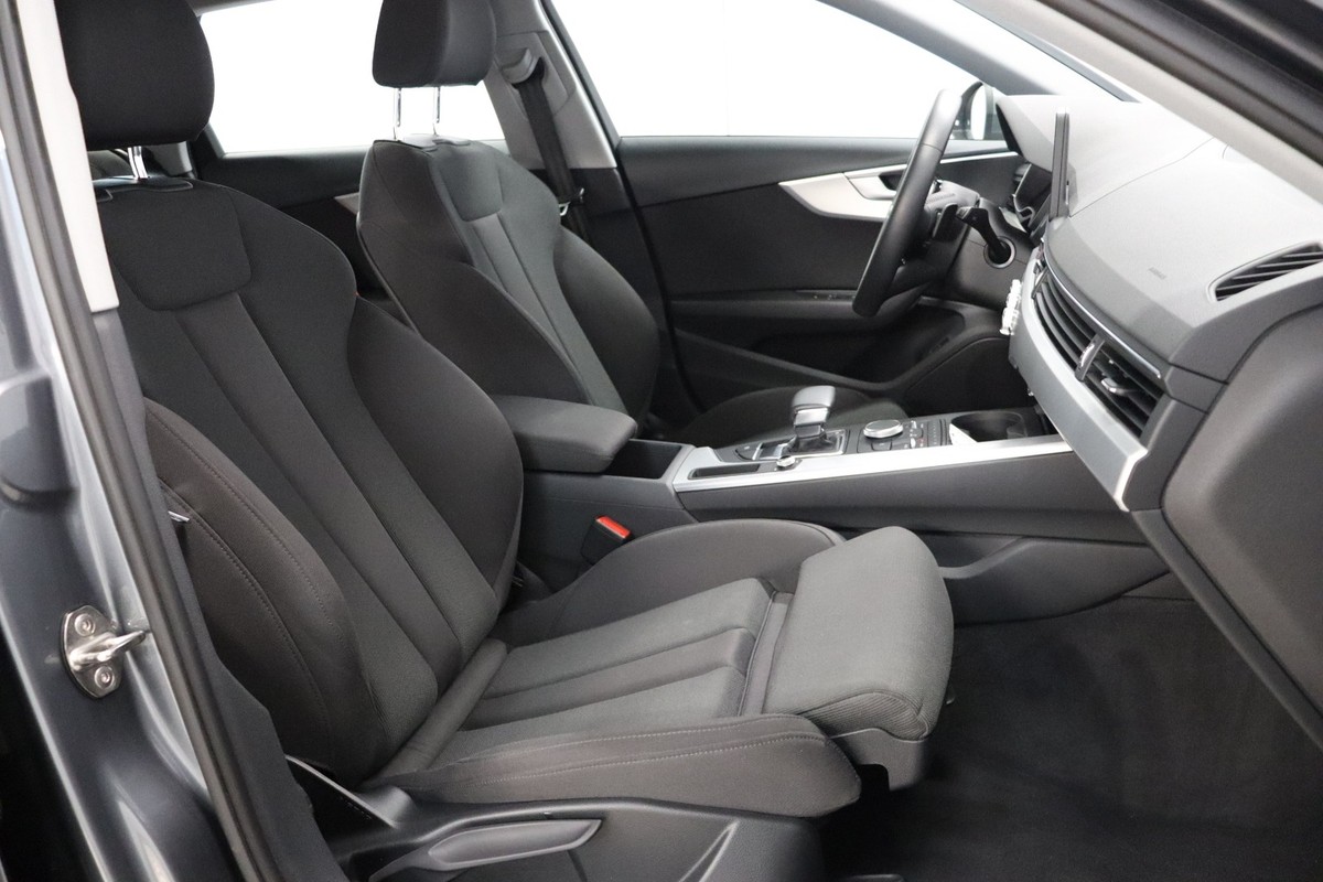 Audi A4 40 TFSi Sport Avant S-tr.