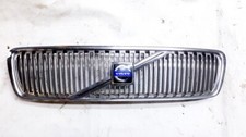 Calandre Volvo V70
