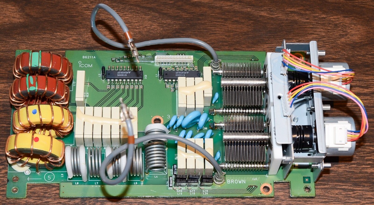 ICOM IC-756PROIII 756PRO3 PARTS: AUTO ANTENNA TUNER B6211A | eBay