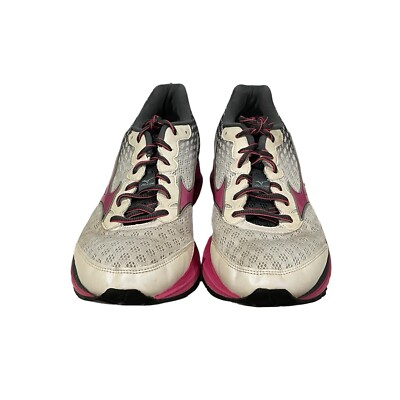 mizuno wave rider 17 vs 18