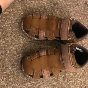 boys timberland sandals