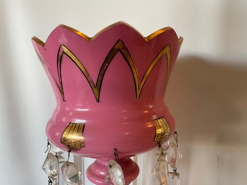 Antiguo Candelabro Rosa Opalino Manto Brillo GRANDE Cristal Prismas Dorado - Imagen 6 de 12