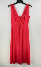 Vtg Quiet Moments Short Nightgown M Red Floral Lace Surplice Sleeveless Nylon