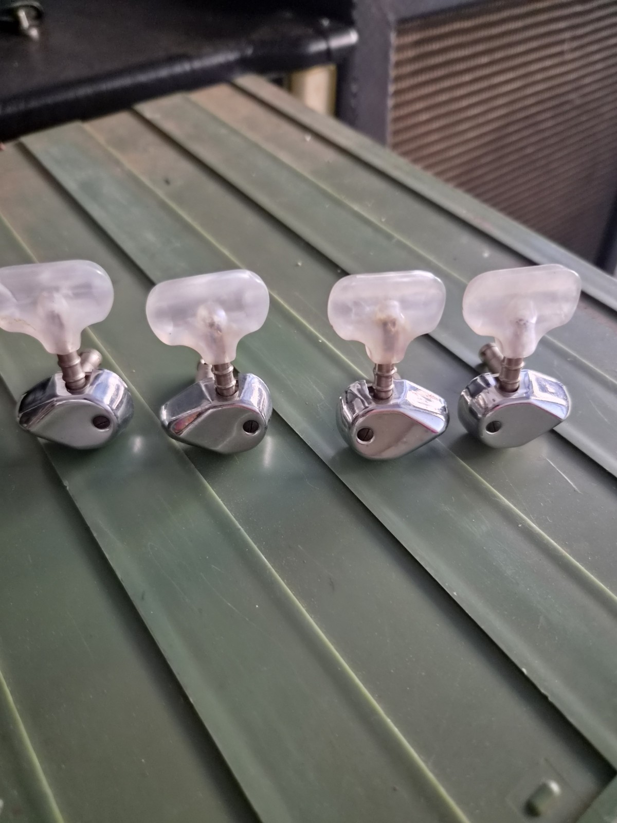 Vintage 1960s Hollywood Meazzi Effe bass Tuners Left Right Side 2+2 hollowbody