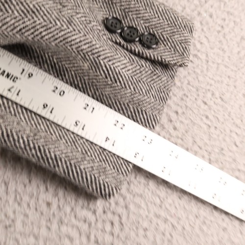 VTG Tweed Jacket M 40R Gray Herringbone 100% Wool Blazer Made USA Classic - Picture 15 of 15