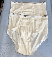 Lot of 2 fruit of the loom White tagless cotton Briefs size 2XL