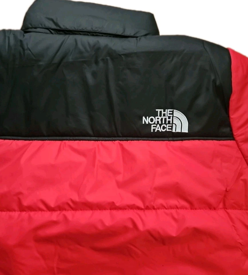 The North Face 1996 Retro Nuptse 700 Down Fill Packable Jacket /Red Medium. New - Image 4 of 4