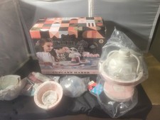 F.A.O SCHWARZ 19 Piece DIY Cupcake Maker NEW Open Box- Ages 8 