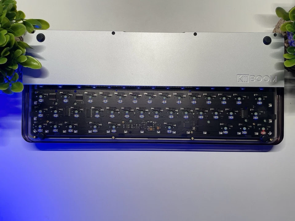 Kiboom Breeze 75 Mechanical Keyboard Compact 75% RGB Quiet Sound Black Color NEU - Bild 2 von 4