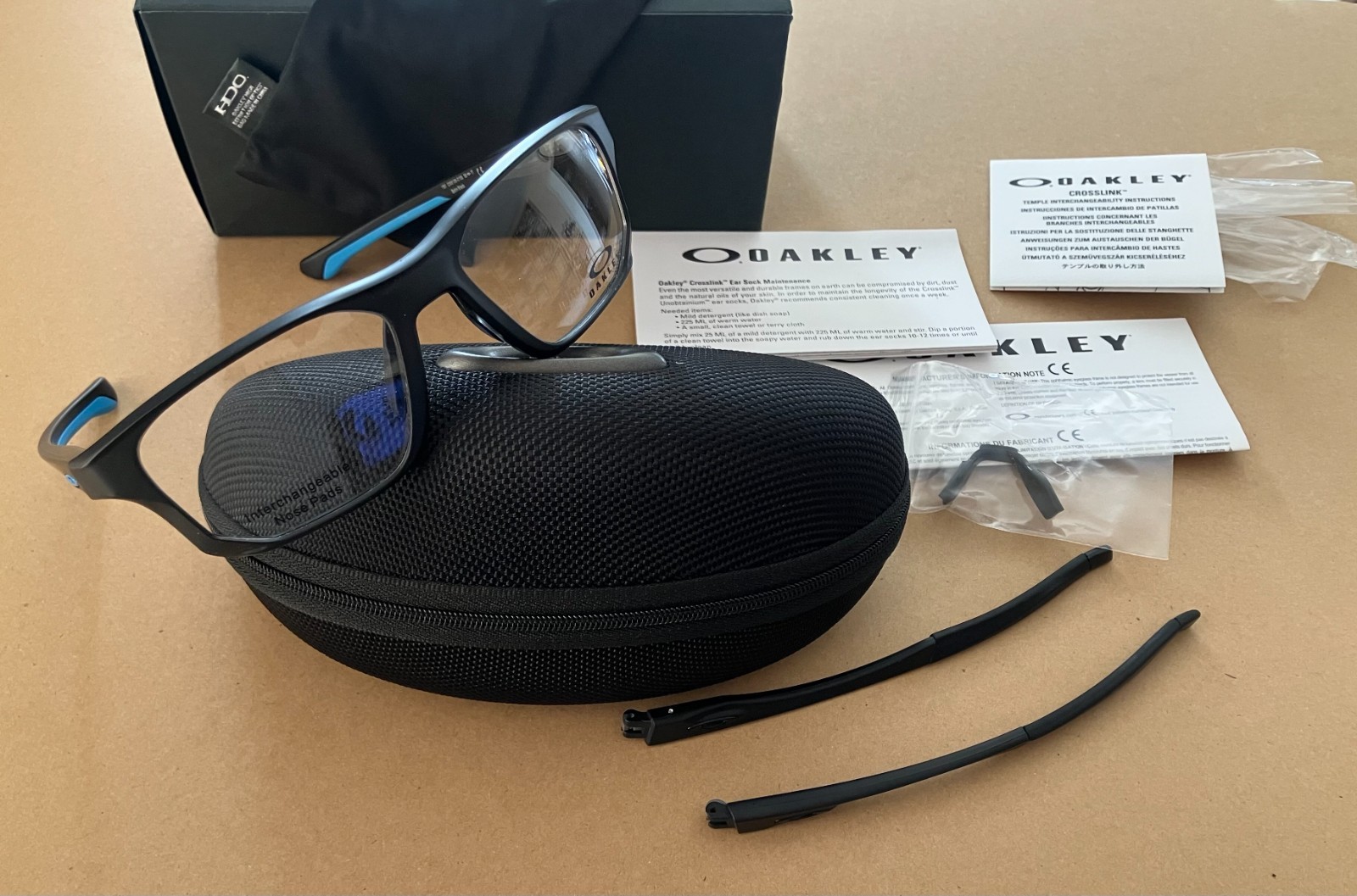 Lunette de vue Oakley Crosslink Fit avec branches interchangeables antidérapantes en Unobtainium