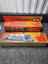 1994 Sunoco Toy Tanker Trucks 2 In Box.