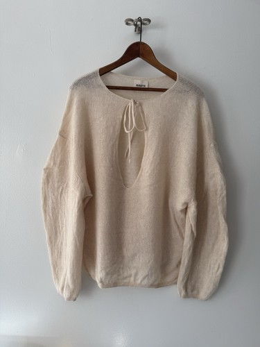 KHAITE Beige Cashmere Knit Tie Front Pullover Sweater M