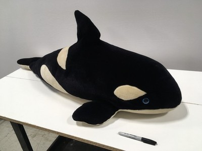 HUGE! Vintage SeaWorld Shamu Plush Killer Whale Stuffed Plush Orca Animal  42 