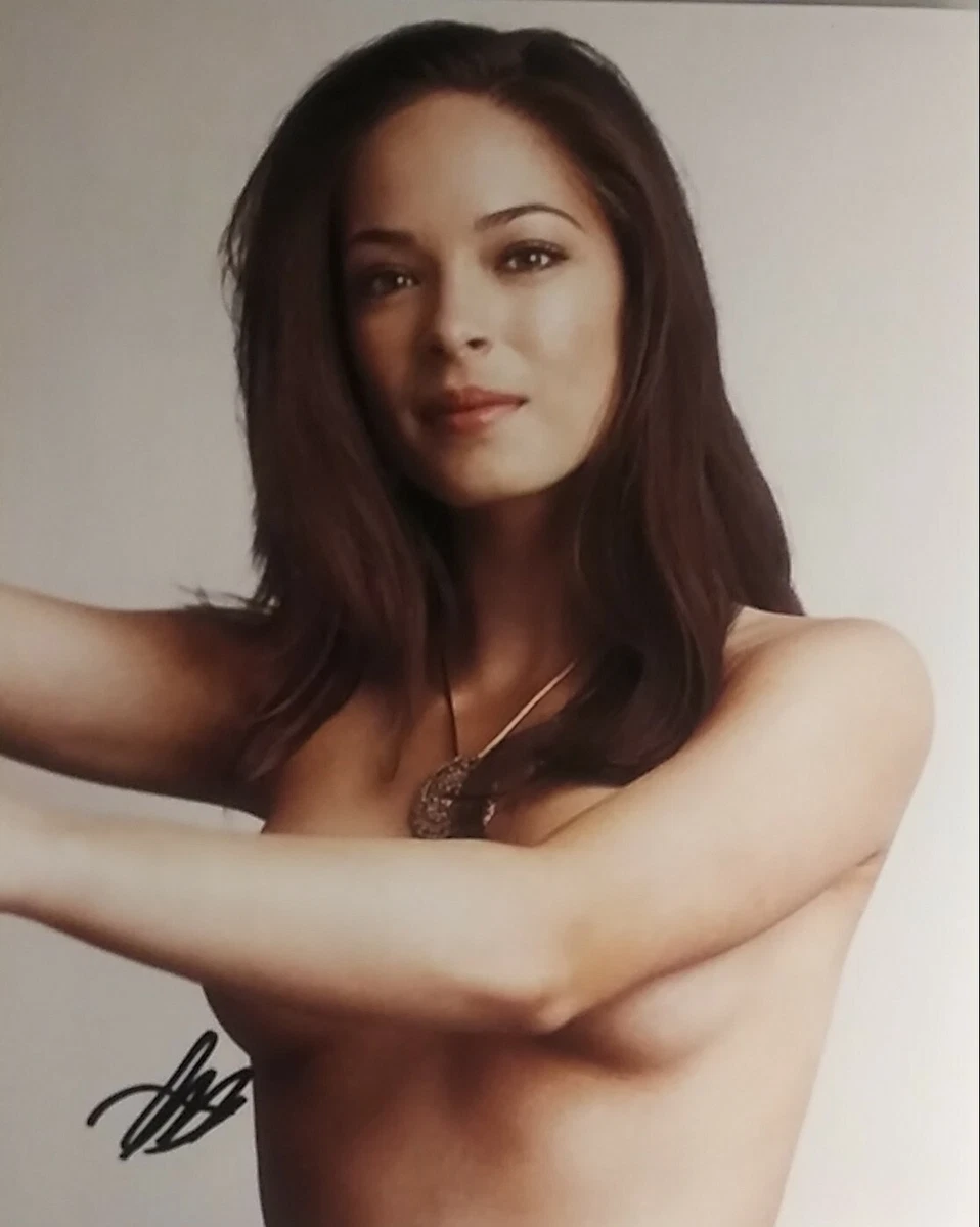 Kristin Kreuk - Smallsville - Signed 8x10 | eBay