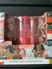 FAO Schwarz Street Chic Fashionistas Wash And Color Design Dolls NEW 3 