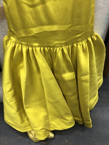 Christian Siriano Yellow Mermaid Gown Size 6 - Picture 5 of 15