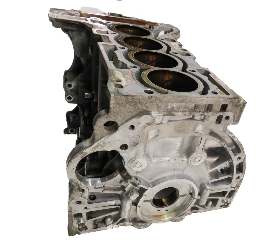 BMW 320i (F30) 2012-2018 2,0 L motor turbo bloque de cilindros (desnudo) Foto 4 de 4