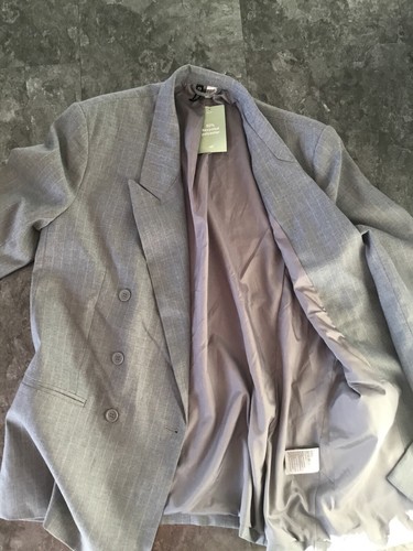 New Ladies Pinstripe Grey Polyester OverSized Single Breast Lined Blazer Size S - Picture 7 of 7